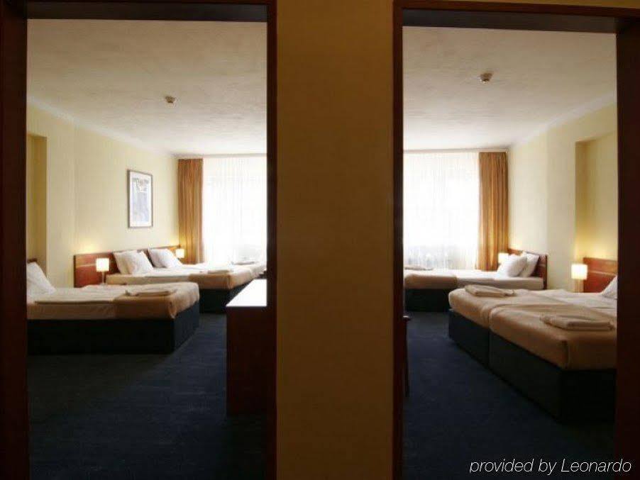 Rezidence Emmy Hotel Prague Luaran gambar